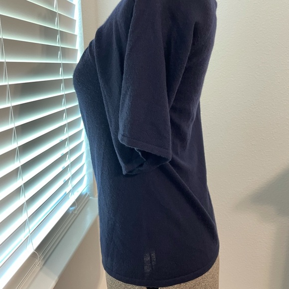 TSE Cashmere Top - Picture 6 of 10